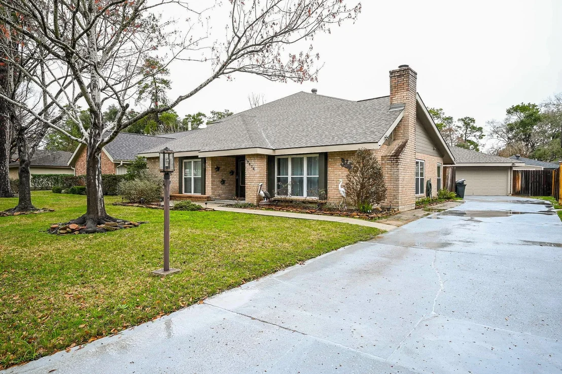 Photo of 19414 Dianeshire Drive