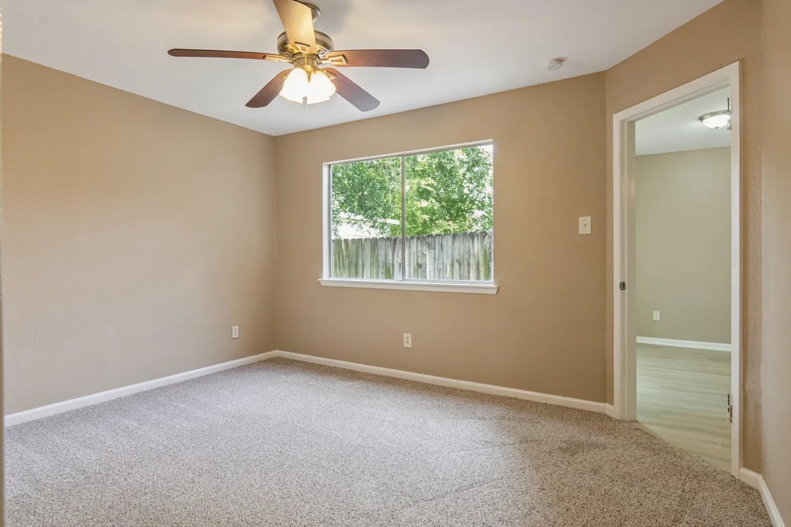 Photo of 23511 Tree House Lane