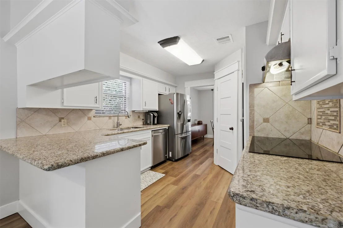 Photo of 2218 Silver Falls Drive