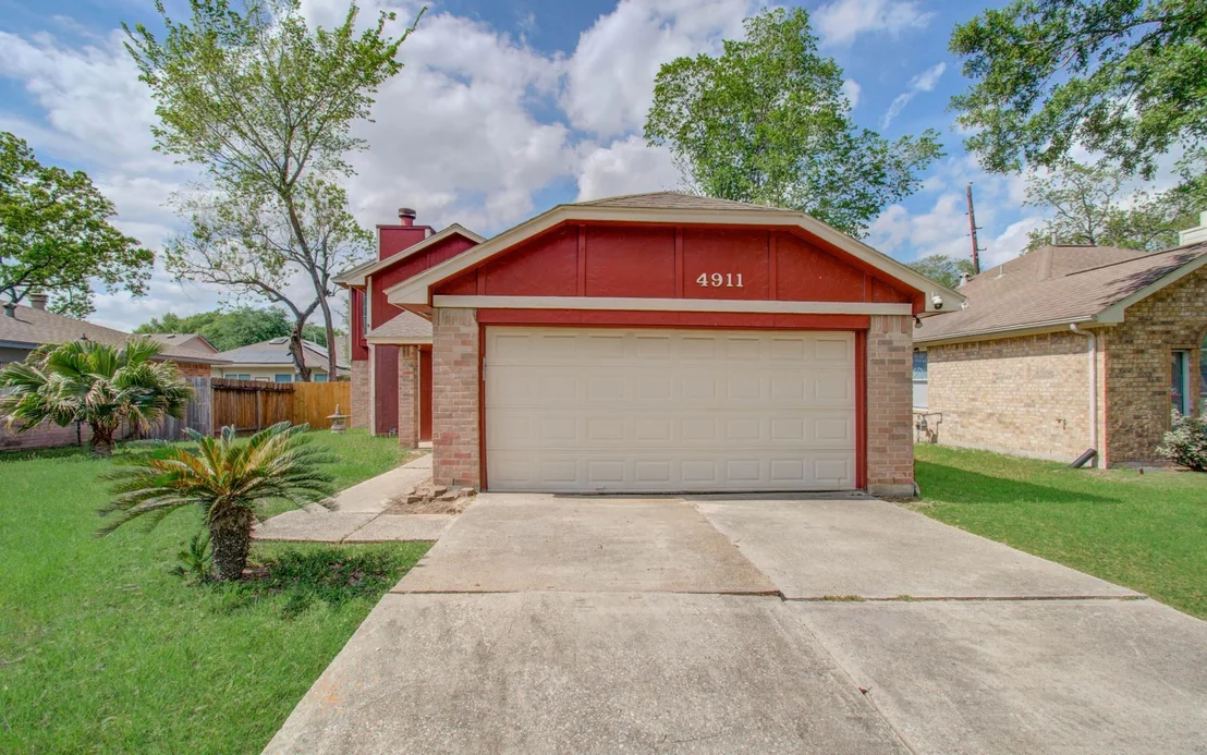 Photo of 4911 Tealgate Drive