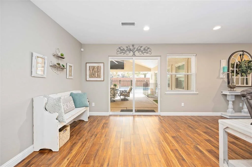 Photo of 2114 Oceanview Drive