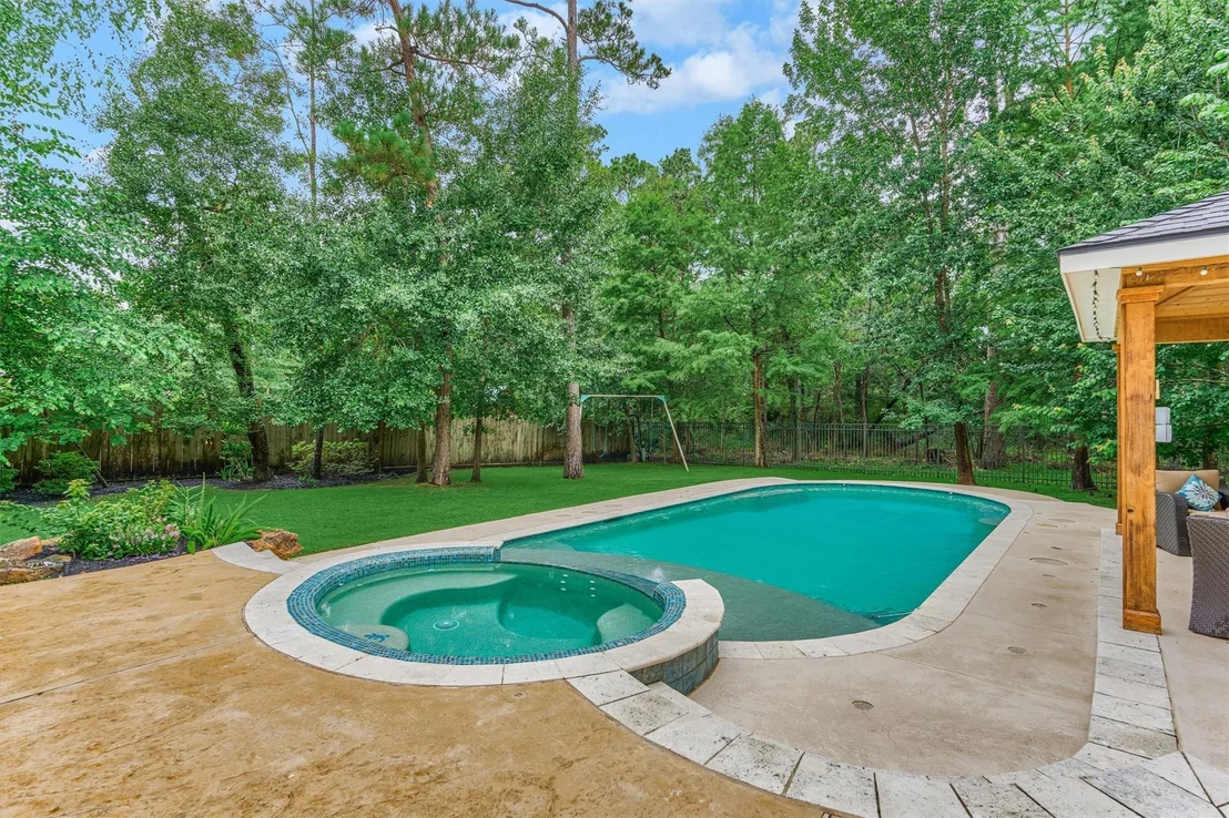 Photo of 168 W Shadowpoint Circle