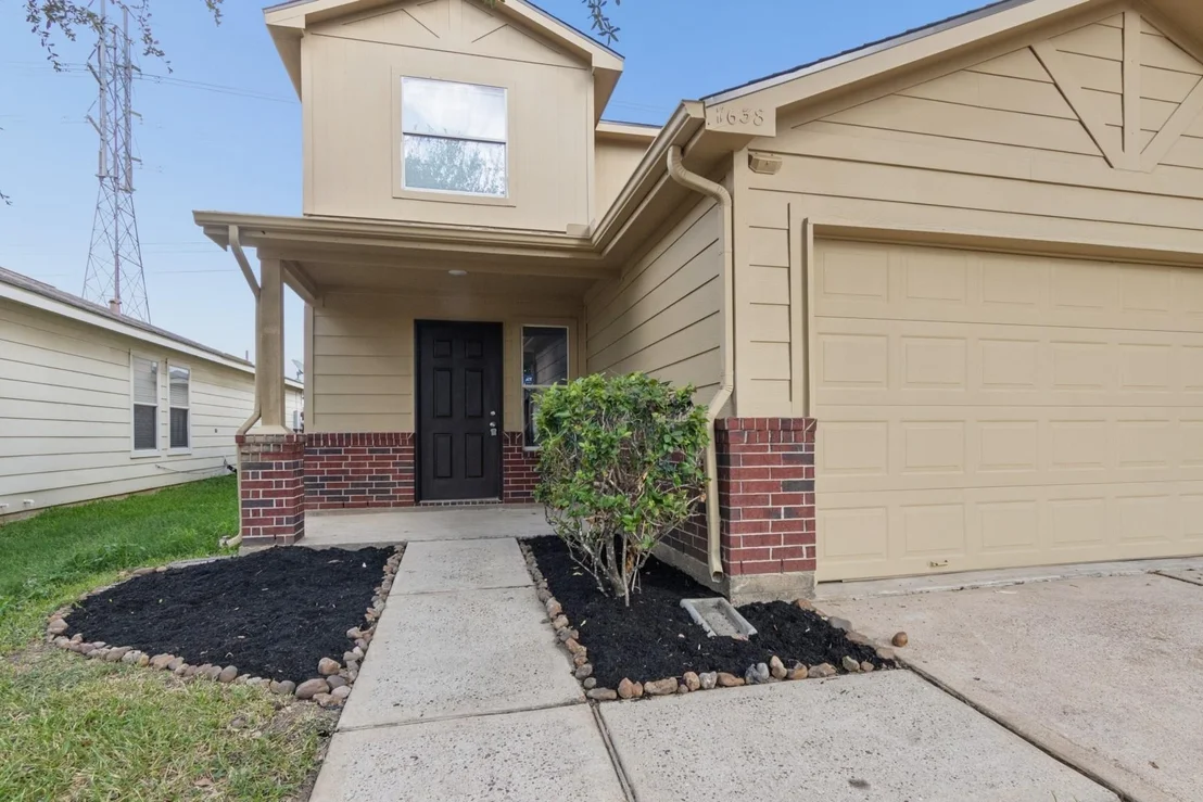 Photo of 7638 Sunburst Trail Drive