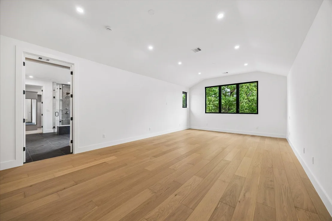Photo of 6213 Overbrook Lane