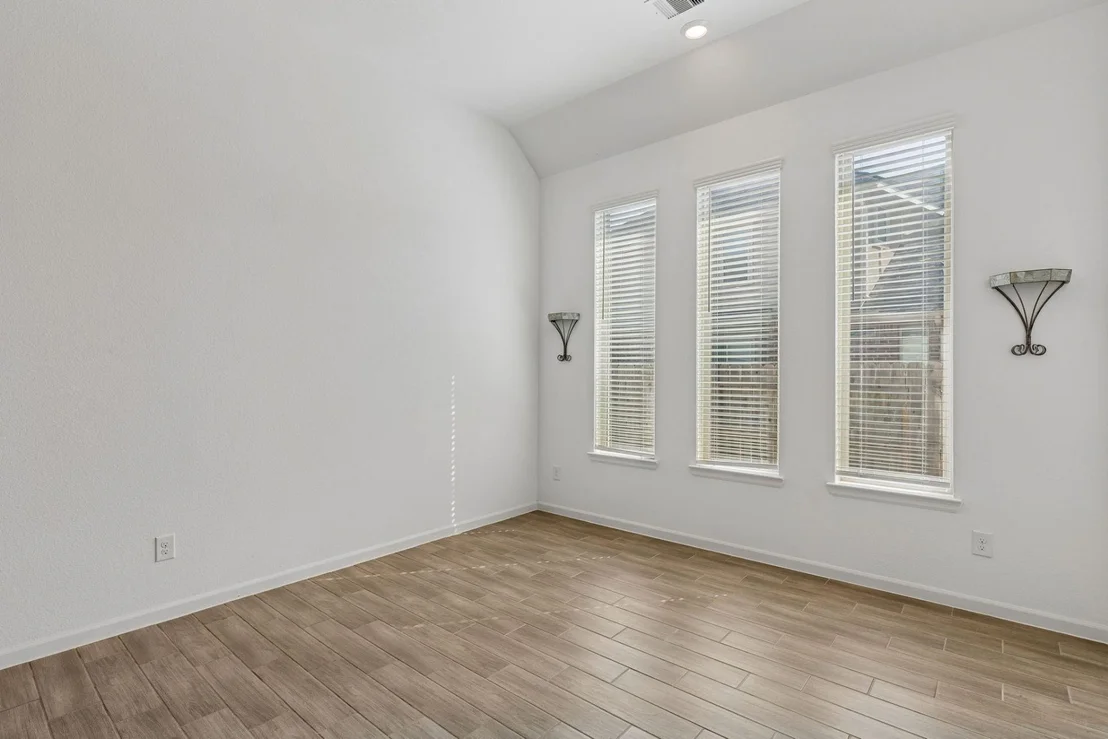 Photo of 26110 Lazywaters Drive