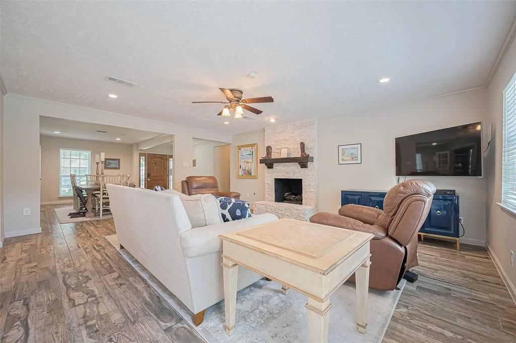 Photo of 10807 Overbrook Lane