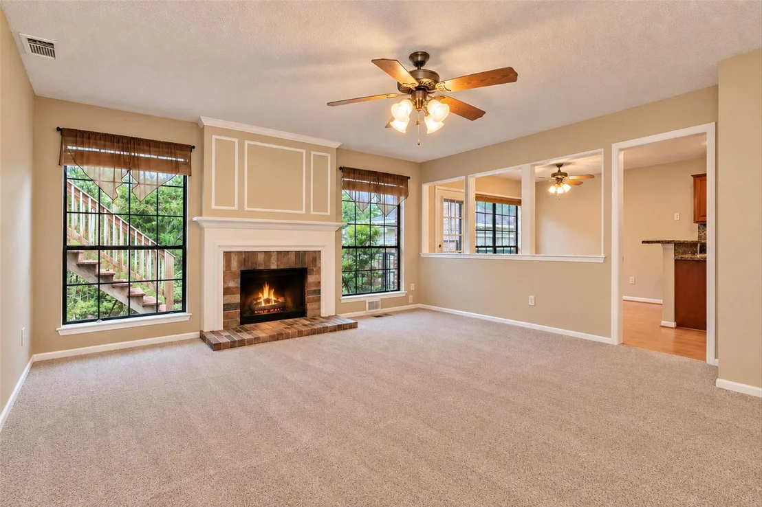 Photo of 42 Thorn Berry Place