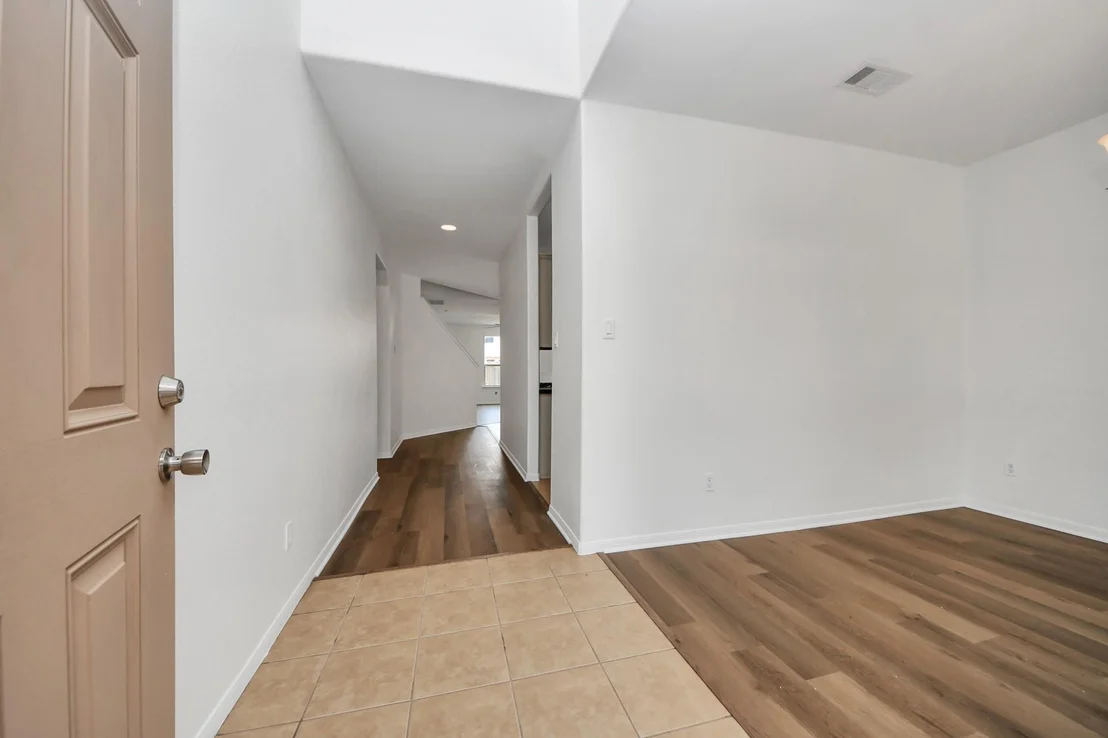Photo of 13935 Long Meadow Drive