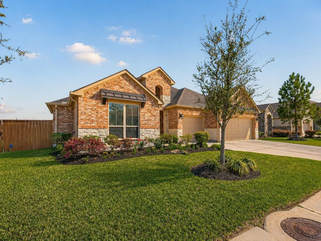 Photo of 15410 Trumball Manor Drive