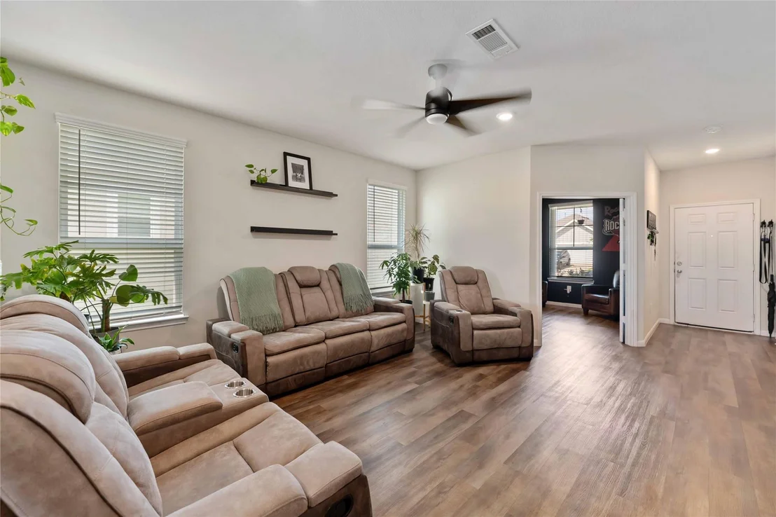 Photo of 23831 Thistle Spud Lane