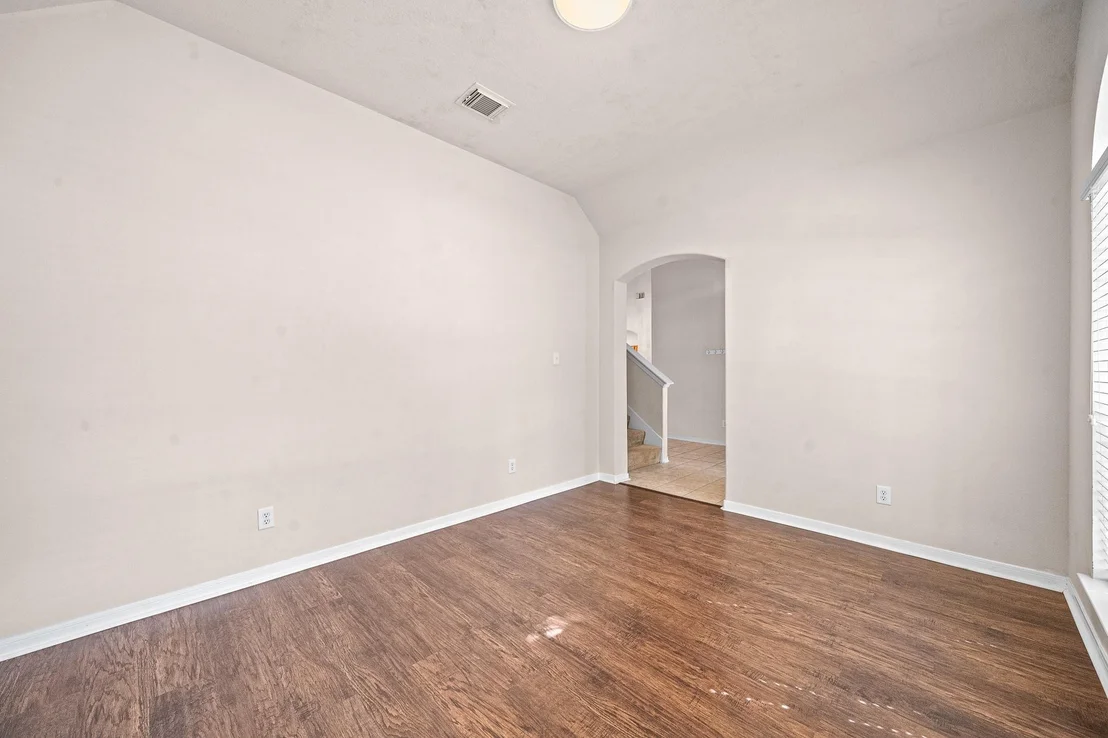 Photo of 18510 Lodgepole Pine Street