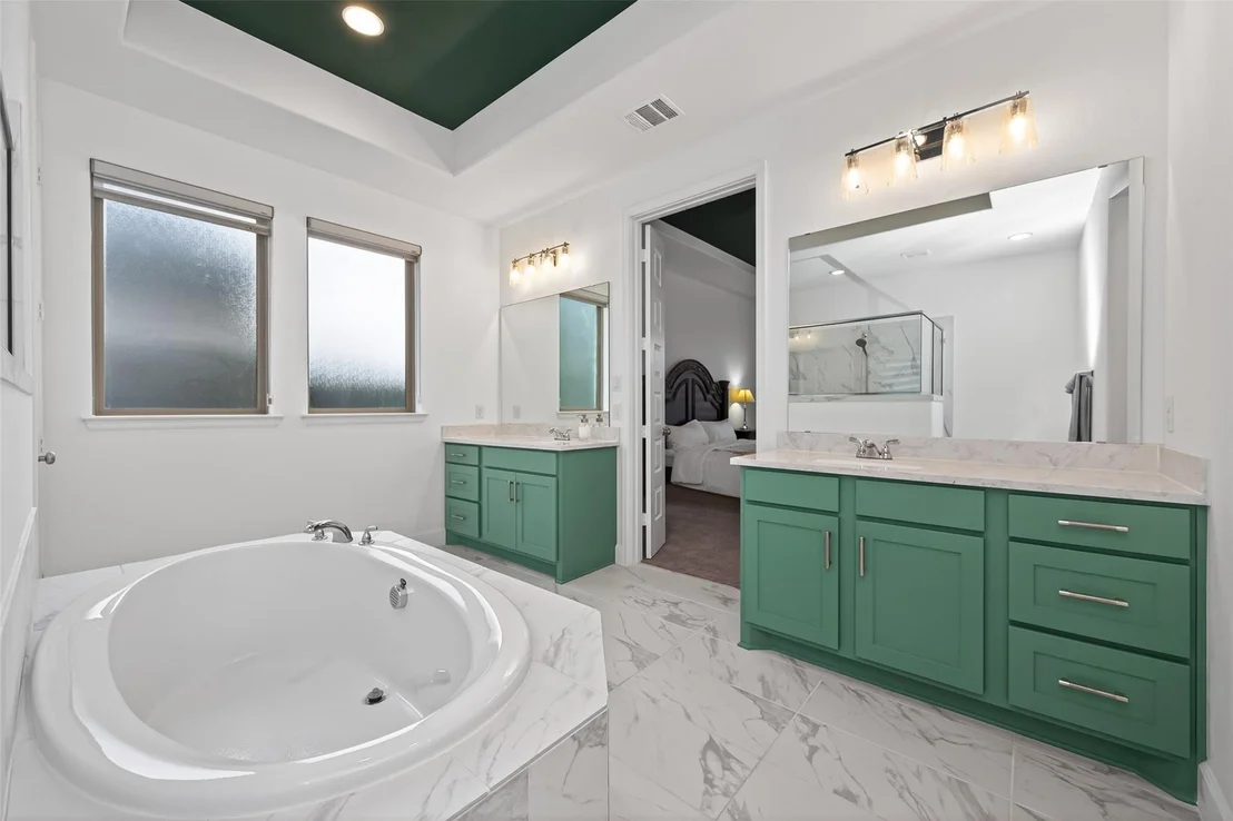 Photo of 10383 Bayou Oaks Drive