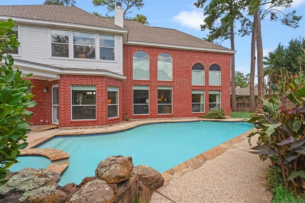 Photo of 7111 Centre Oaks Drive