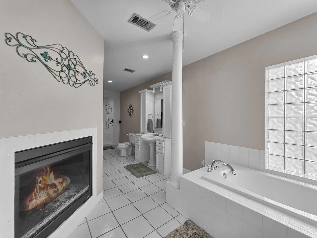 Photo of 520 Meadow Lane