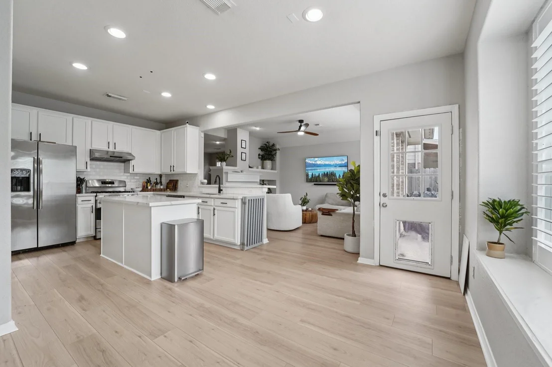 Photo of 14710 Timber Cliff Lane