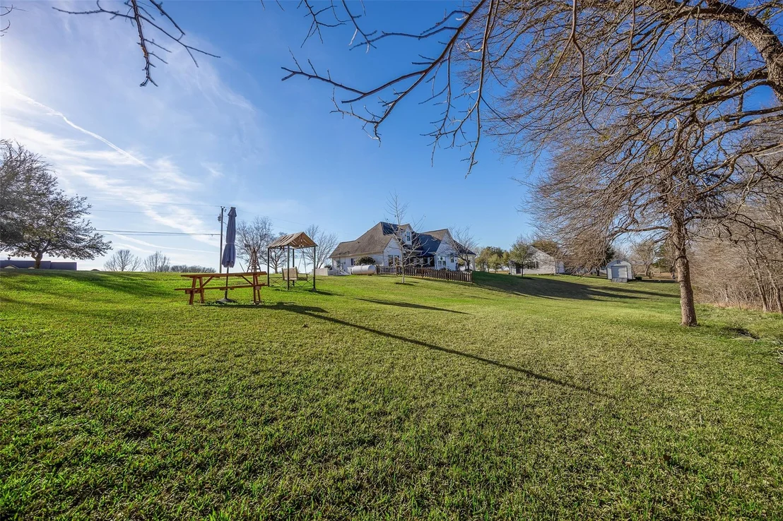 Photo of 2701 Bluebonnet Boulevard