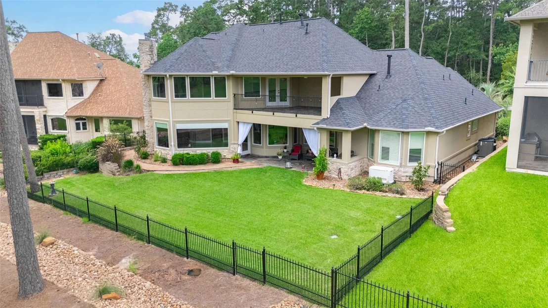 Photo of 348 W Pines Drive