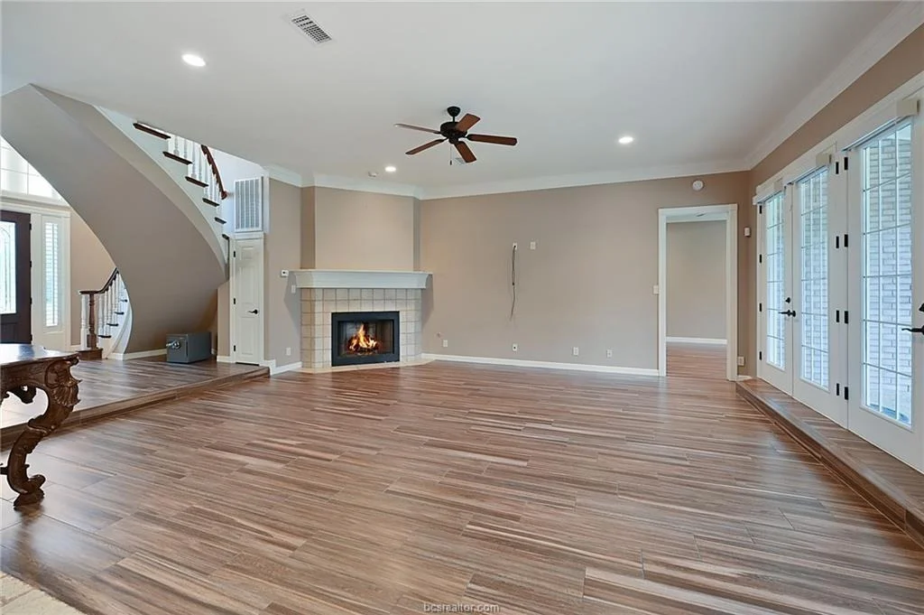 Photo of 4304 Hyde Park Lane
