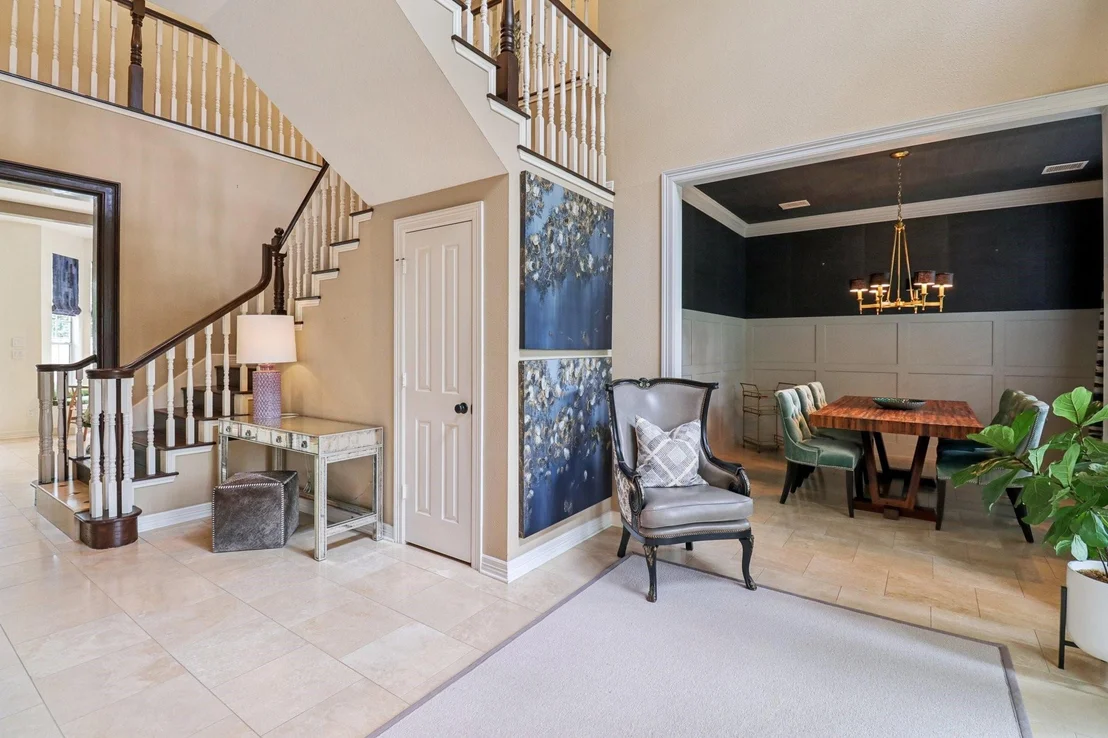Photo of 18 Woodmere Place