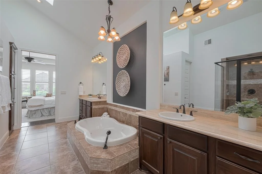 Photo of 7 Edgemont Court