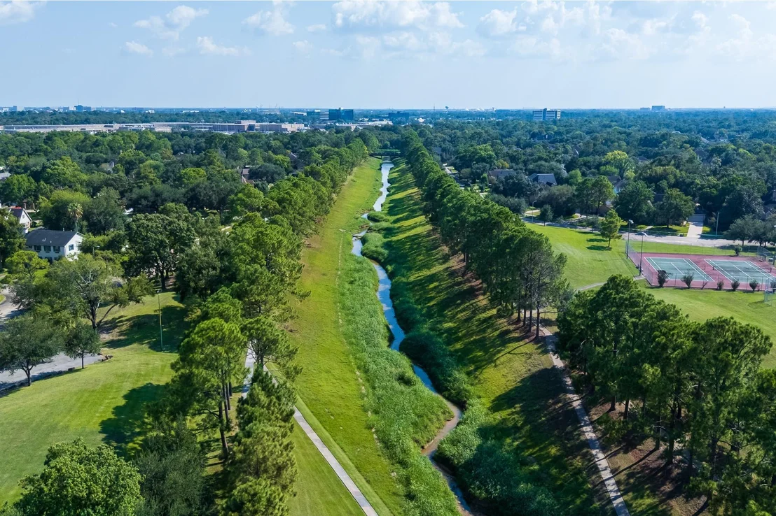 Photo of 16402 Clearcrest Drive