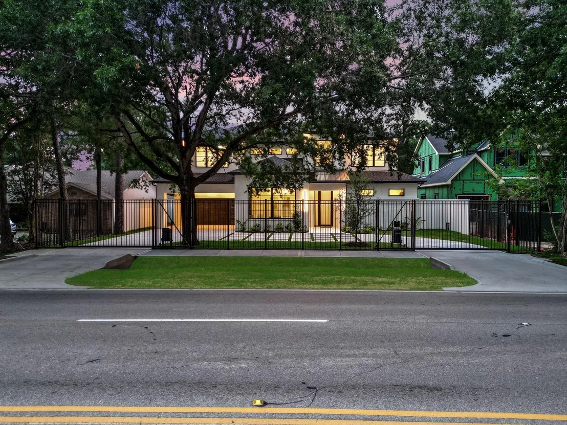 Photo of 13034 Memorial Drive