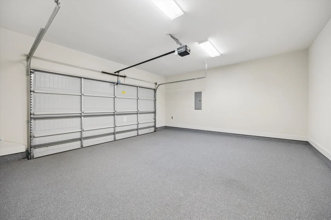 Photo of 25233 Liberty Mill Drive