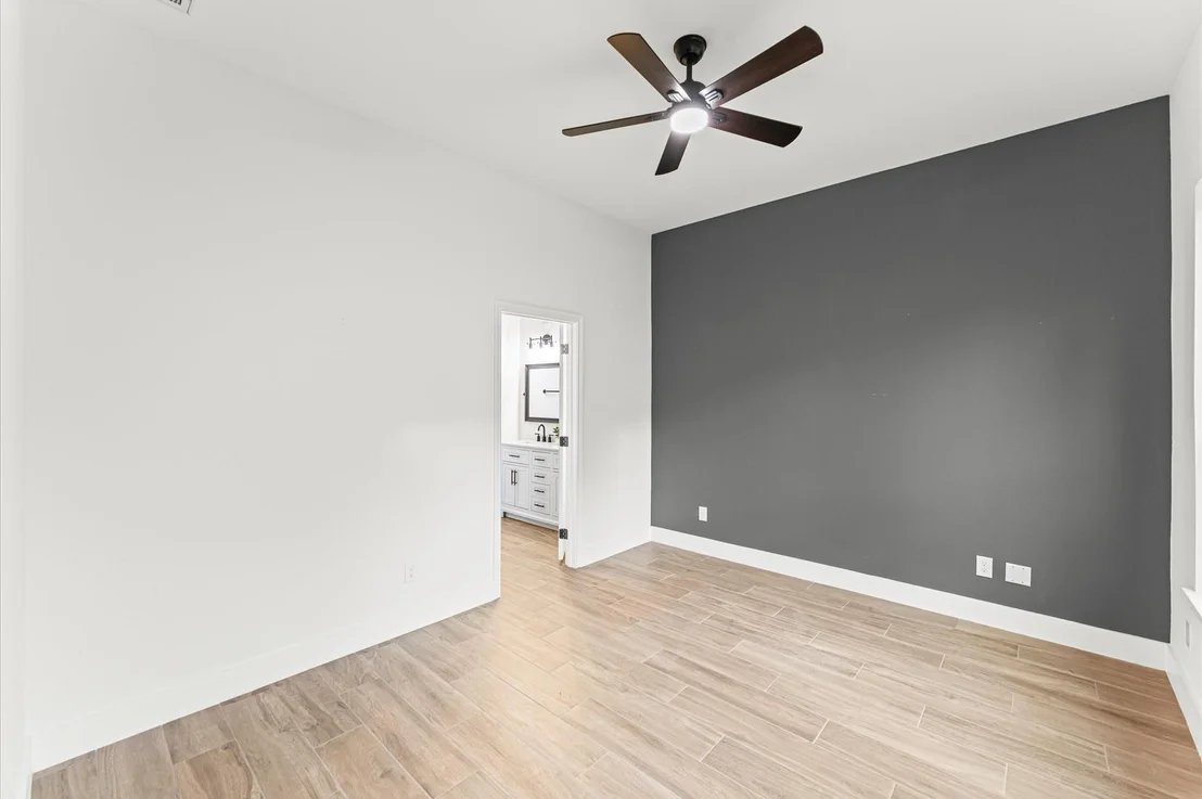 Photo of 19119 Emory Trail