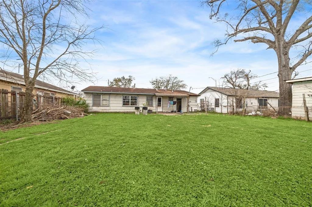 Photo of 1930 Bingle Road