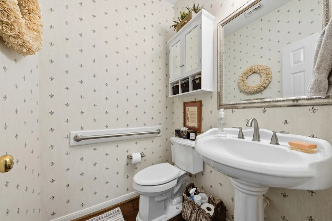 Photo of 13681 Lakeside Place Drive