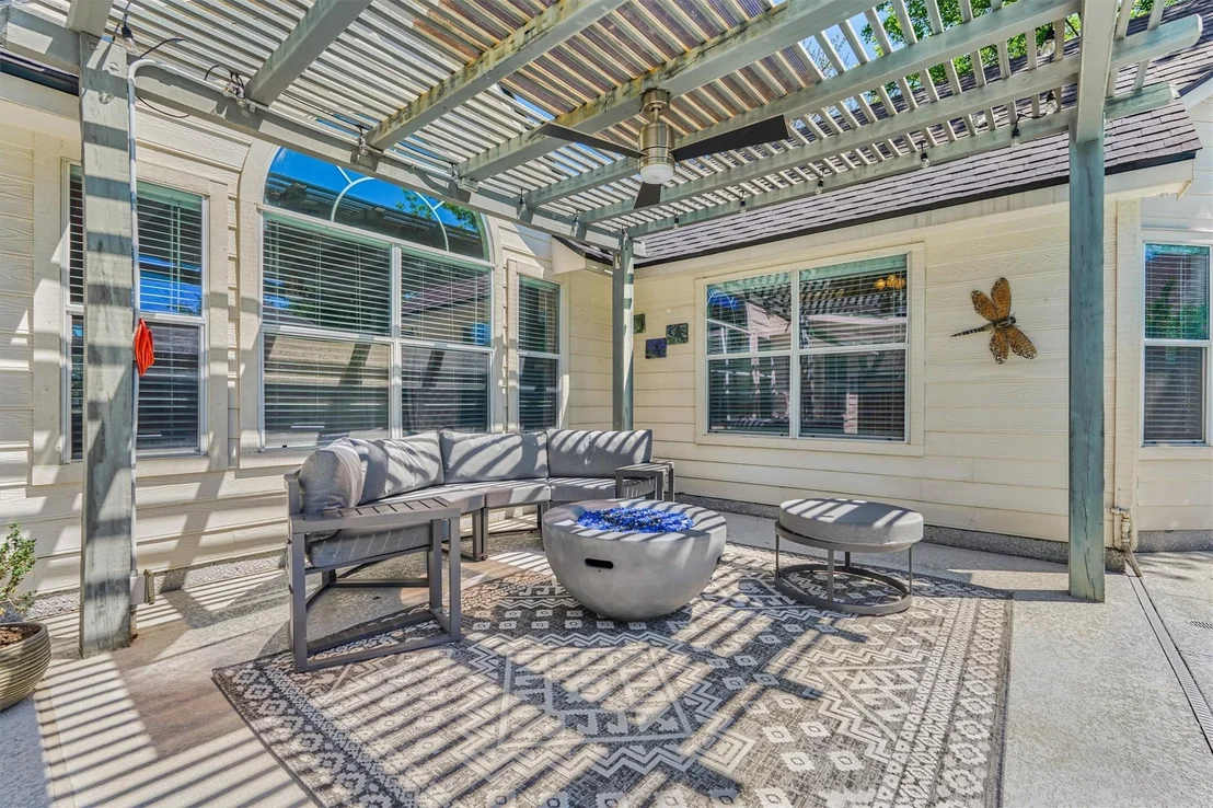 Photo of 7411 Nicholforest Lane