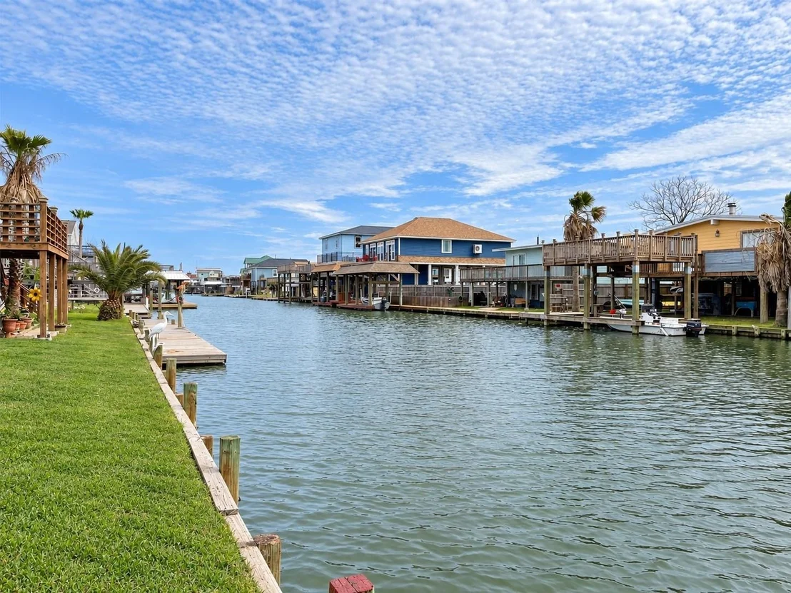 Photo of 65 Lakeside Drive