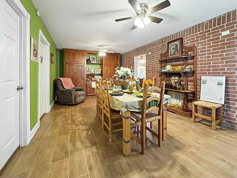 Photo of 341 Red Wolf Lane