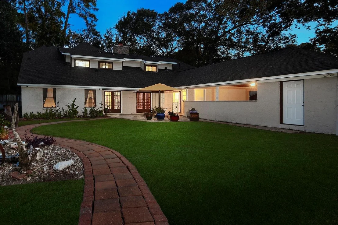 Photo of 650 Bellingrath Park