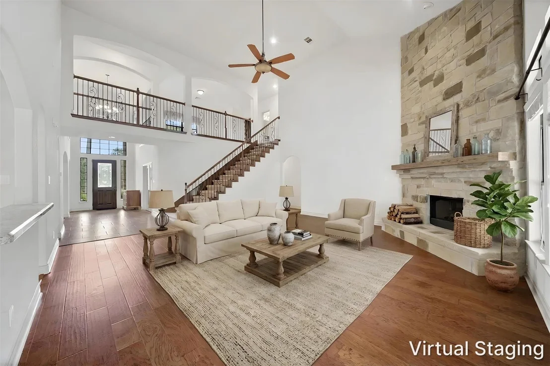 Photo of 40503 Manor Drive