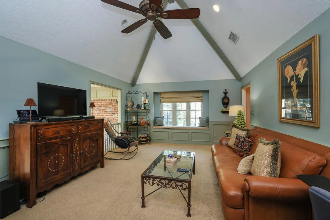 Photo of 8719 Chelmsford Lane