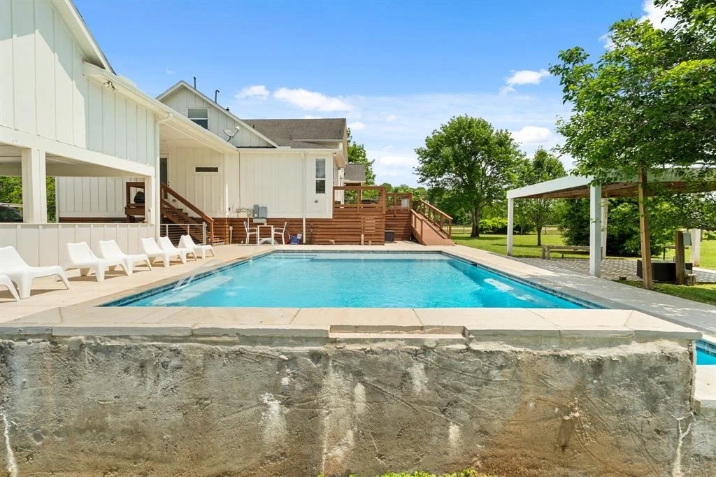 Photo of 36605 Hondo Road