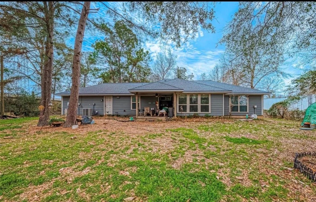 Photo of 643 County Rd 3706a Drive