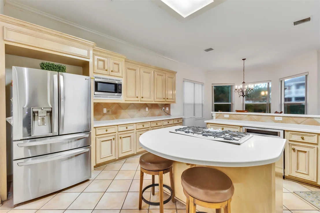 Photo of 2606 Heatherbend Drive
