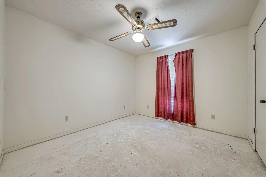 Photo of 19904 Mercedell Drive