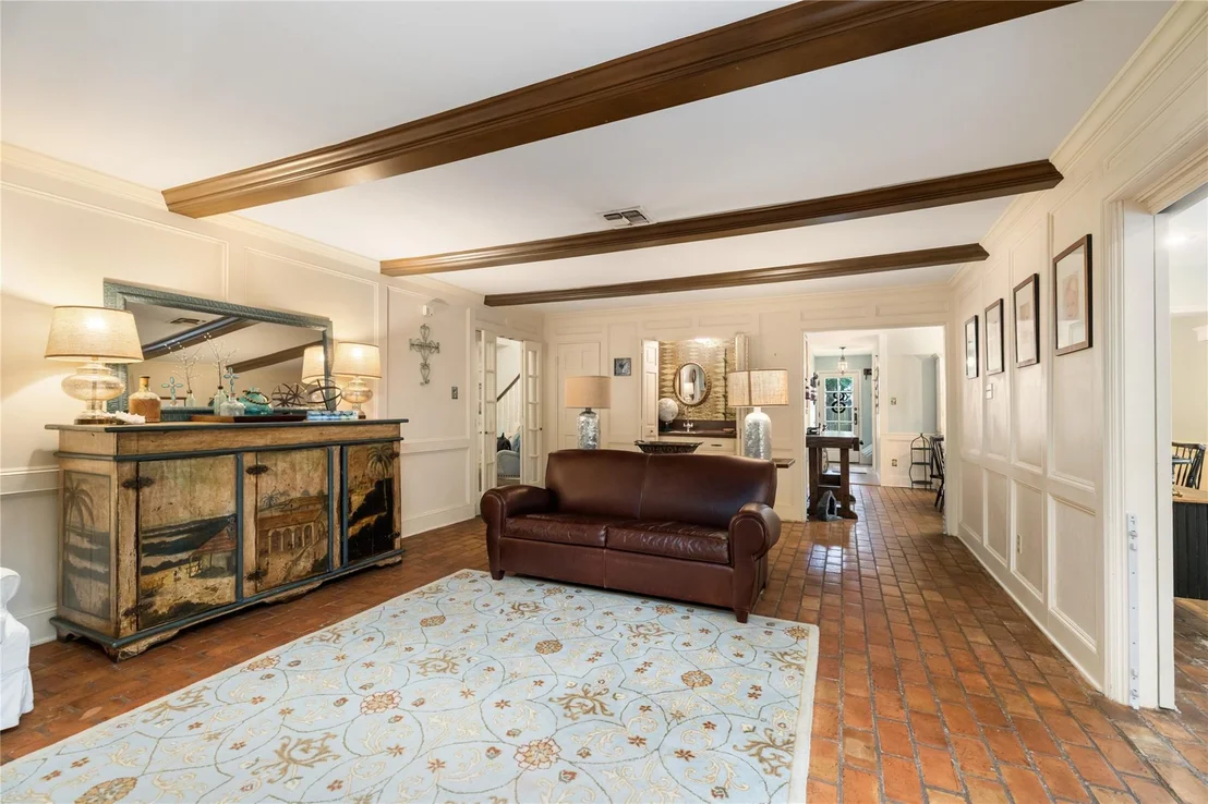 Photo of 5606 Foresthaven Drive