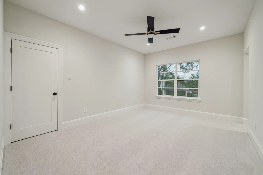 Photo of 1510 Longacre Drive