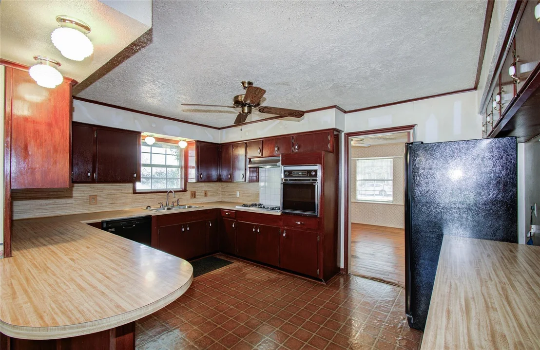 Photo of 11010 Atwell Drive