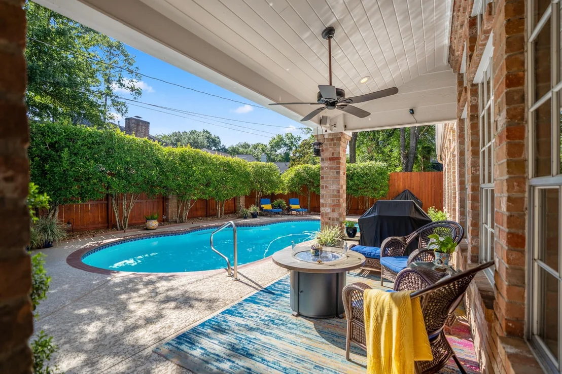 Photo of 16022 Stewarts Grove Drive