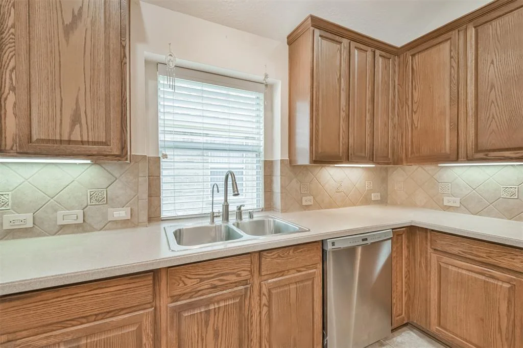 Photo of 241 Kettering Lane