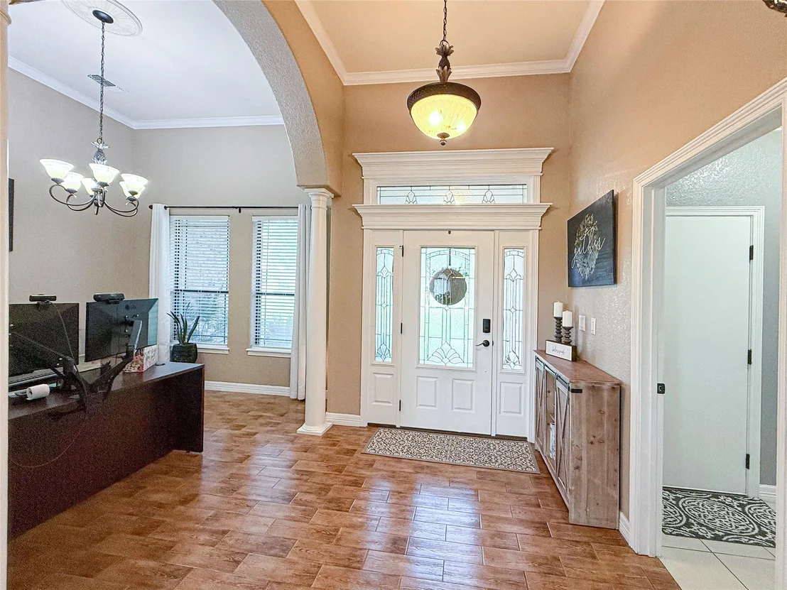 Photo of 807 Mill Road