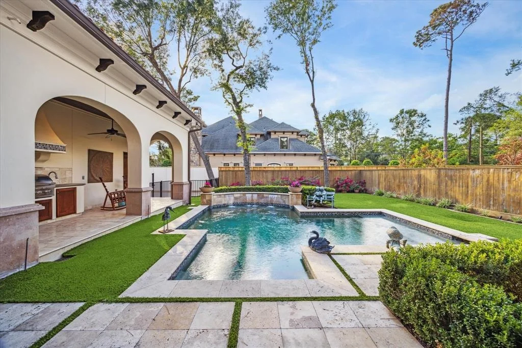 Photo of 1303 Pine Chase Drive