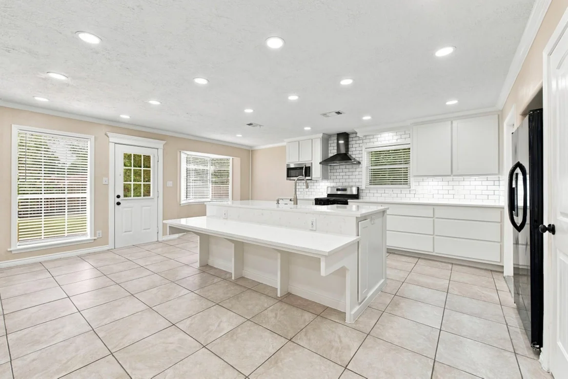 Photo of 1302 Hawk Tree Drive