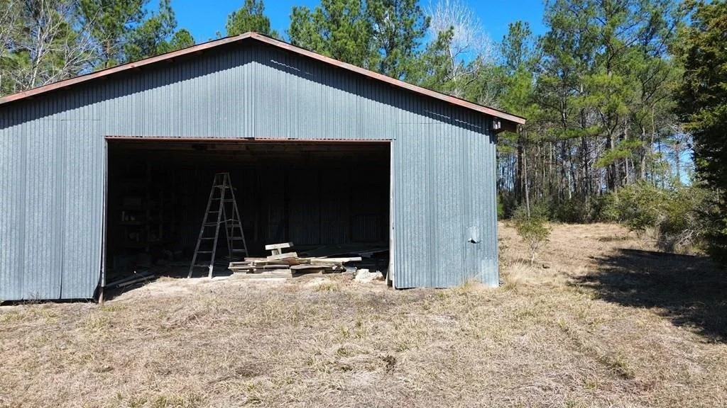 Photo of 1229 E State Highway 63