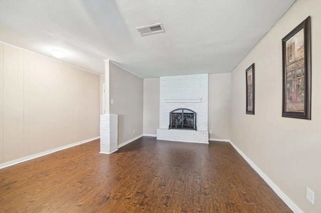 Photo of 754 E Amherst Lane